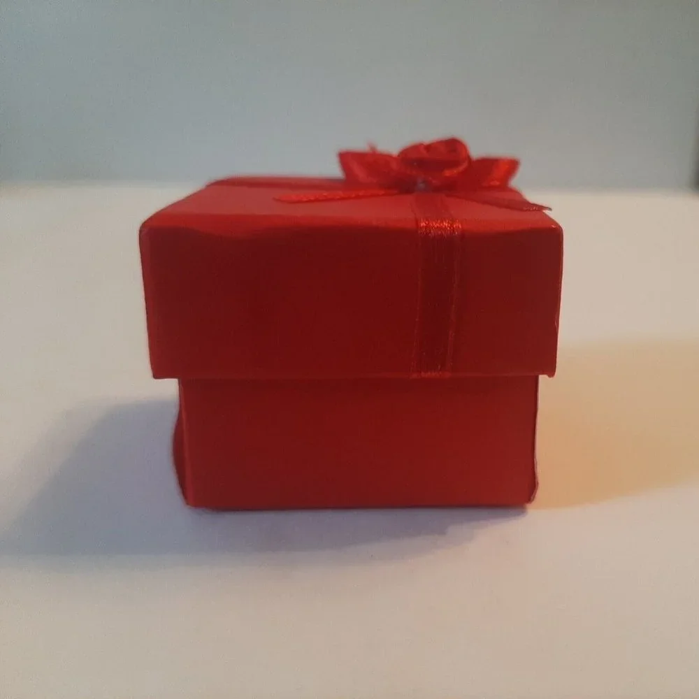 Tiny Red Gift Box Ring Jewelry 1.375 Inches Square